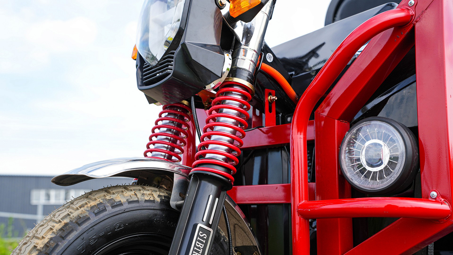 Грузовой электротрицикл SIBTRIKE CARGO 1.6 1500 кг