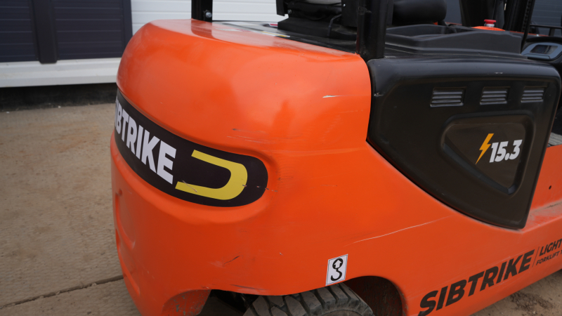 Вилочный электрический погрузчик SIBTRIKE SF4 LIGHT 15.3LA 1500 кг (Уценка)