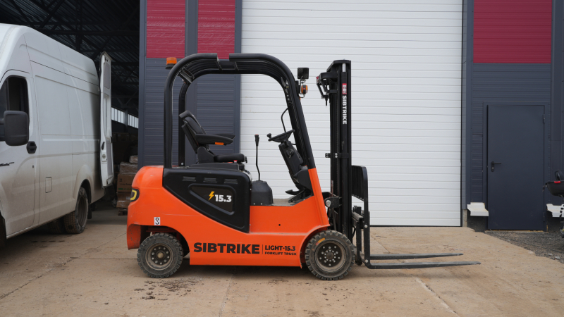 Вилочный электрический погрузчик SIBTRIKE SF4 LIGHT 15.3LA 1500 кг (Уценка)