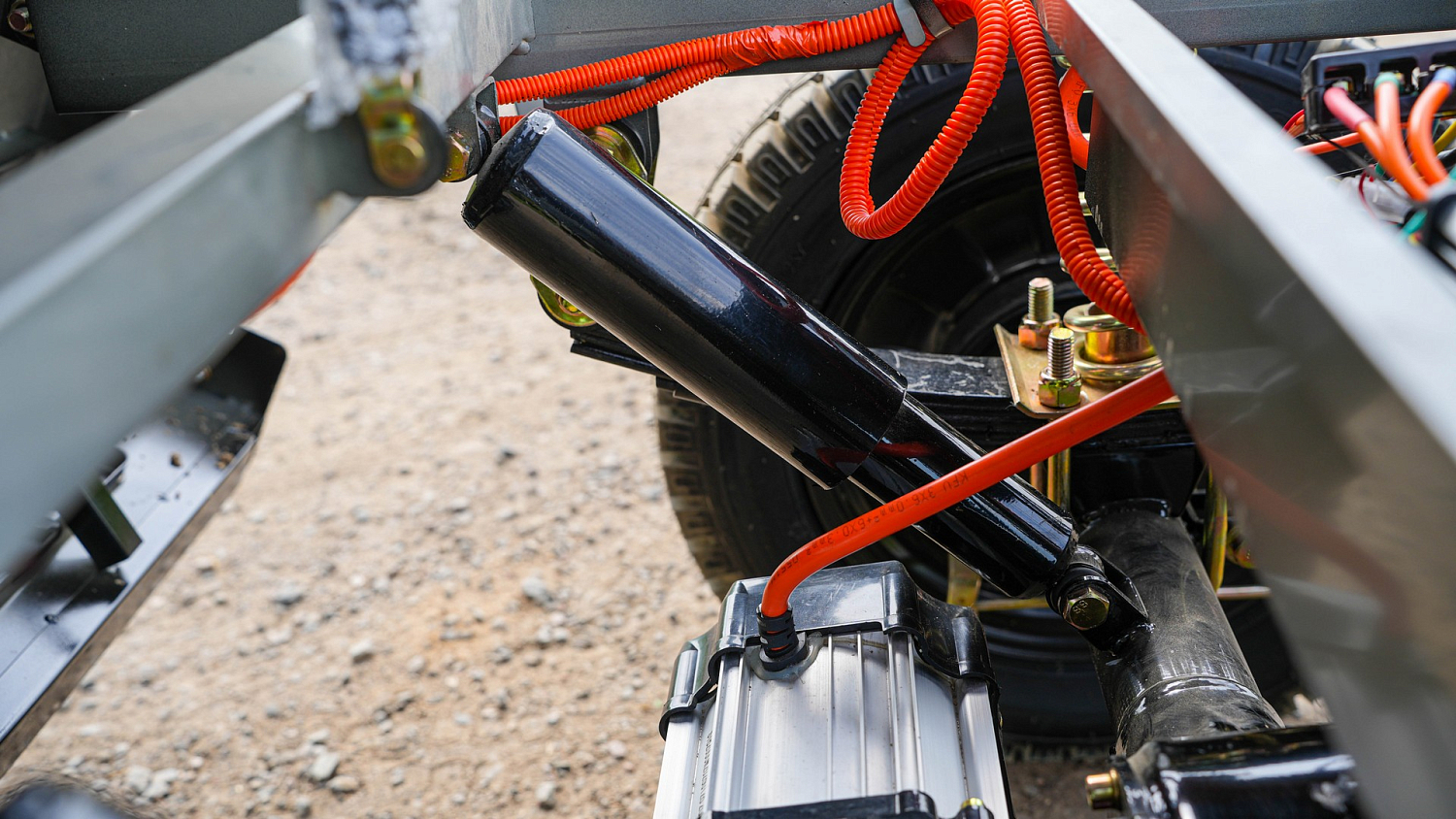 Грузовой электротрицикл SIBTRIKE CARGO 1.6 1500 кг
