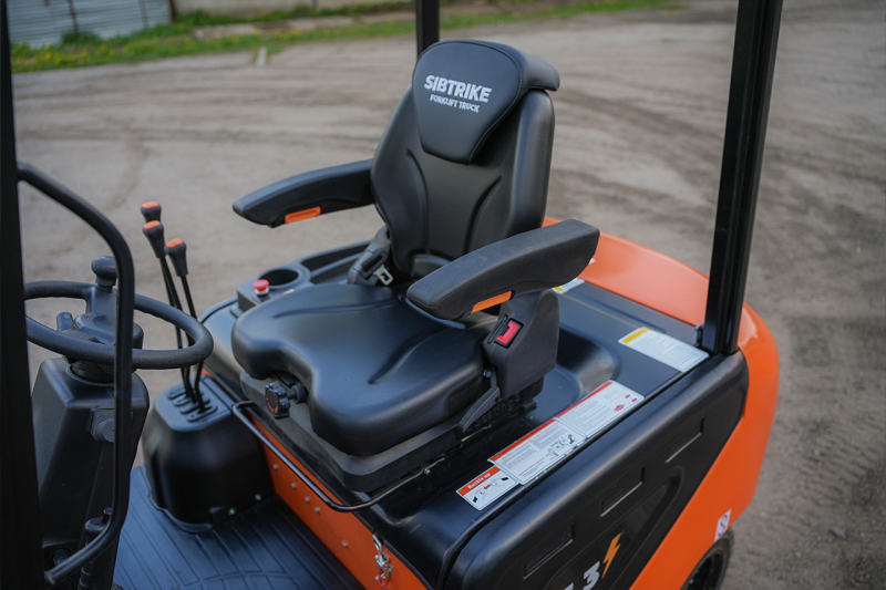 Вилочный электрический погрузчик SIBTRIKE SF4 LIGHT 20.3LA 2000 кг