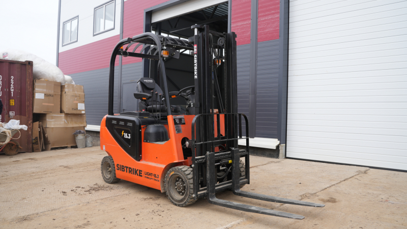 Вилочный электрический погрузчик SIBTRIKE SF4 LIGHT 15.3LA 1500 кг (Уценка)