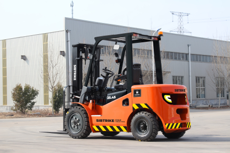 Вилочный дизельный погрузчик SIBTRIKE D25/45 2500 кг