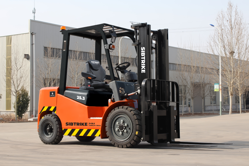 Вилочный дизельный погрузчик SIBTRIKE D25/3 2500 кг